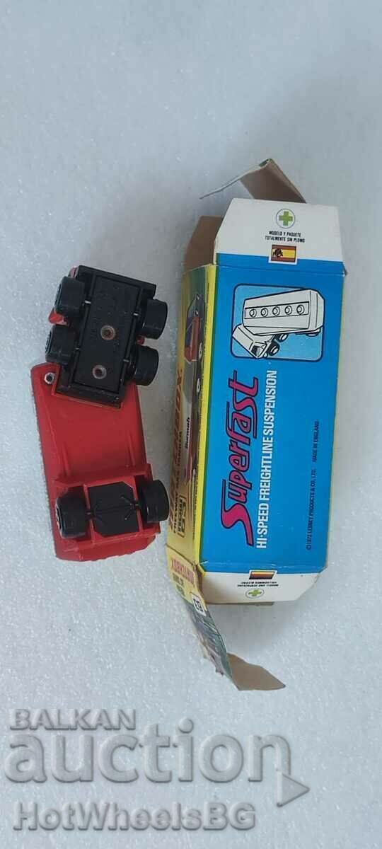 MACHBOX LESNEY -No 63B Freeway Gas Tanker 1973 - 6