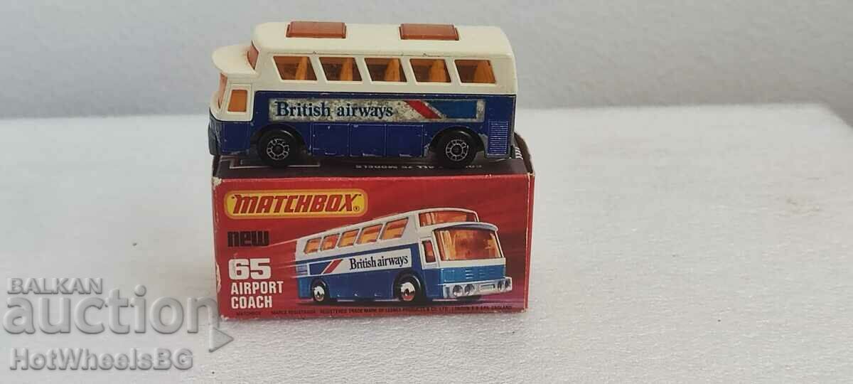 Auction  MATCHBOX LESNEY -No 65C Airport Coach 1977