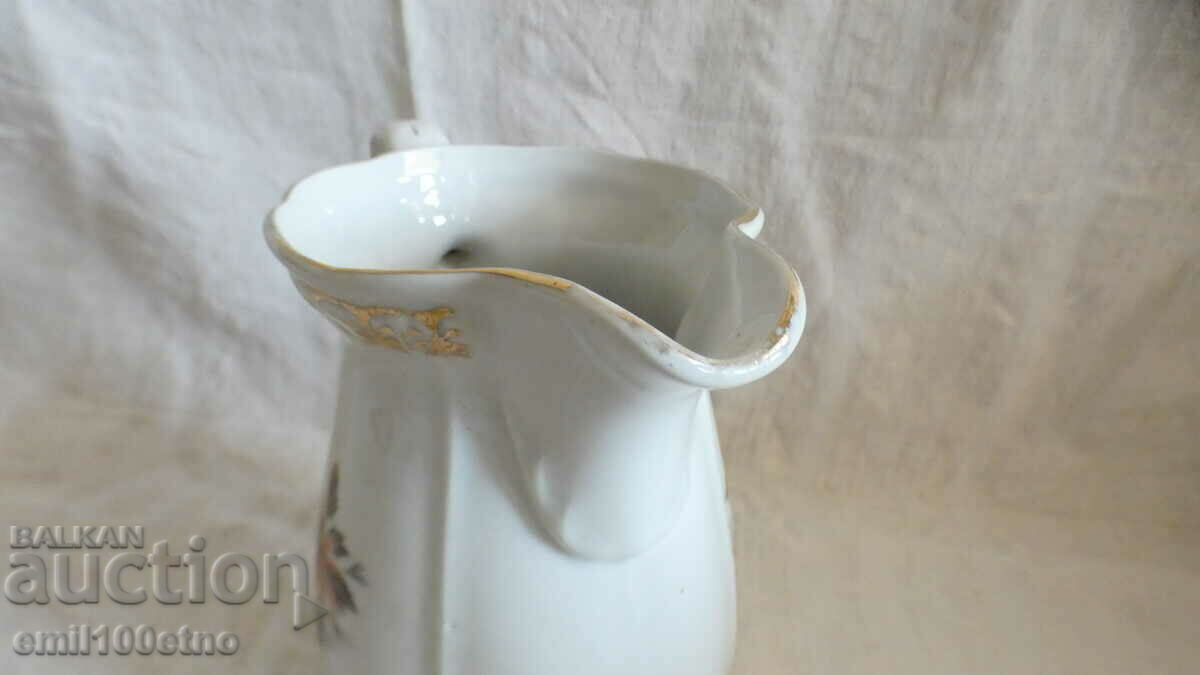 Δημοπρασία Κανάτα κρασιού παλιά βουλγαρική πορσελάνη Kosta Yordanov Vidin