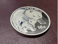 Монета Китай 10 Юана .999 сребро 1 унция 2004 Панда