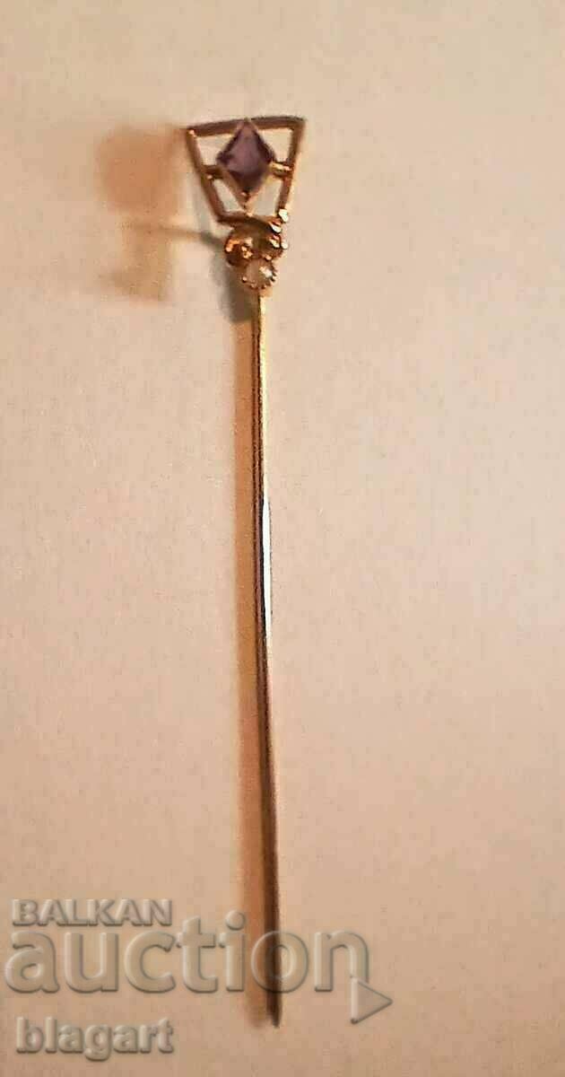 Χρυσή βελόνα, ζαφείρι, μαργαριτάρι με τιμή € 85.00 | 166.25 BGN