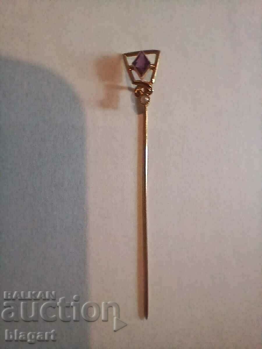 Licitație Ac de aur, safir, perlă Licitație Ac de aur, safir, perlă