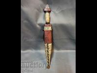 Authentic old Tuareg, other dagger, kaniya - snake skin