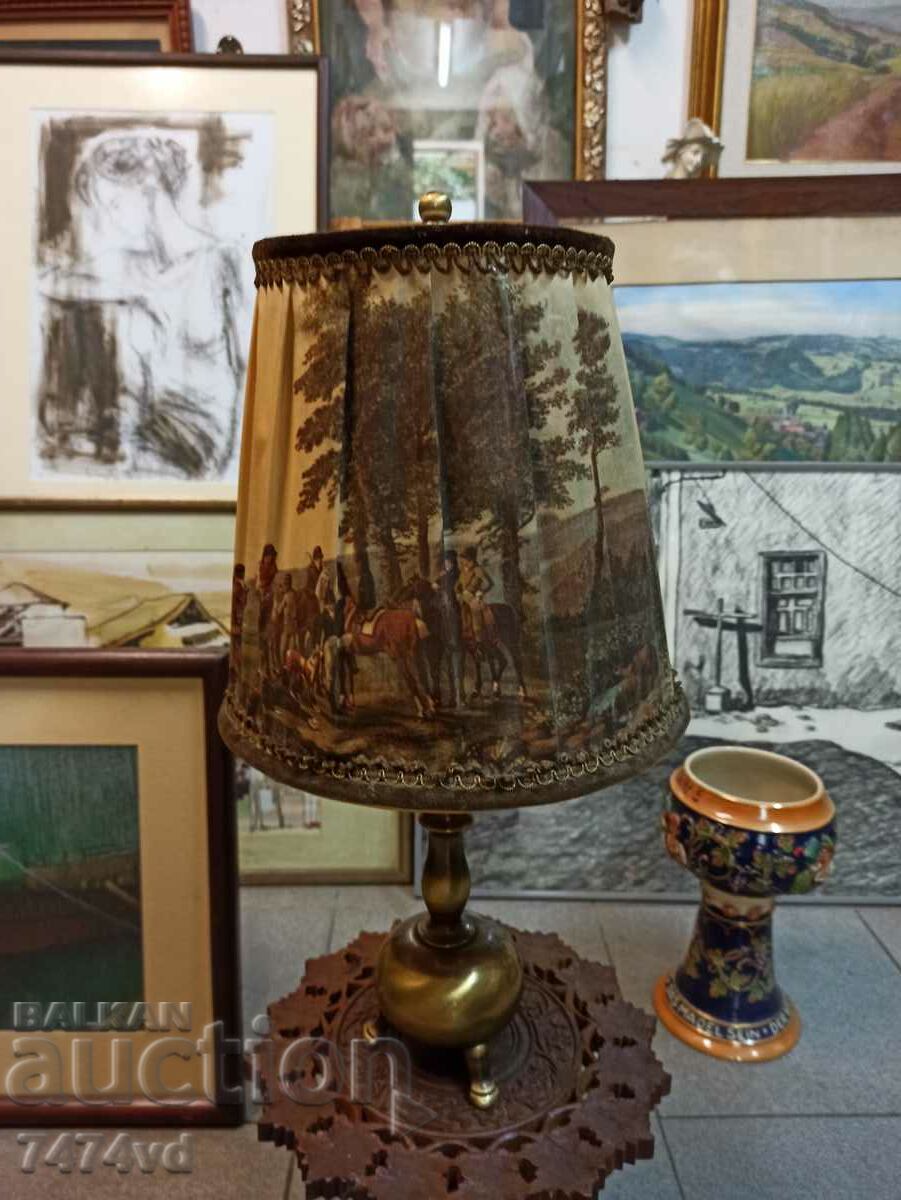 GERMAN NIGHT LAMP WITH HUNTING SCENES