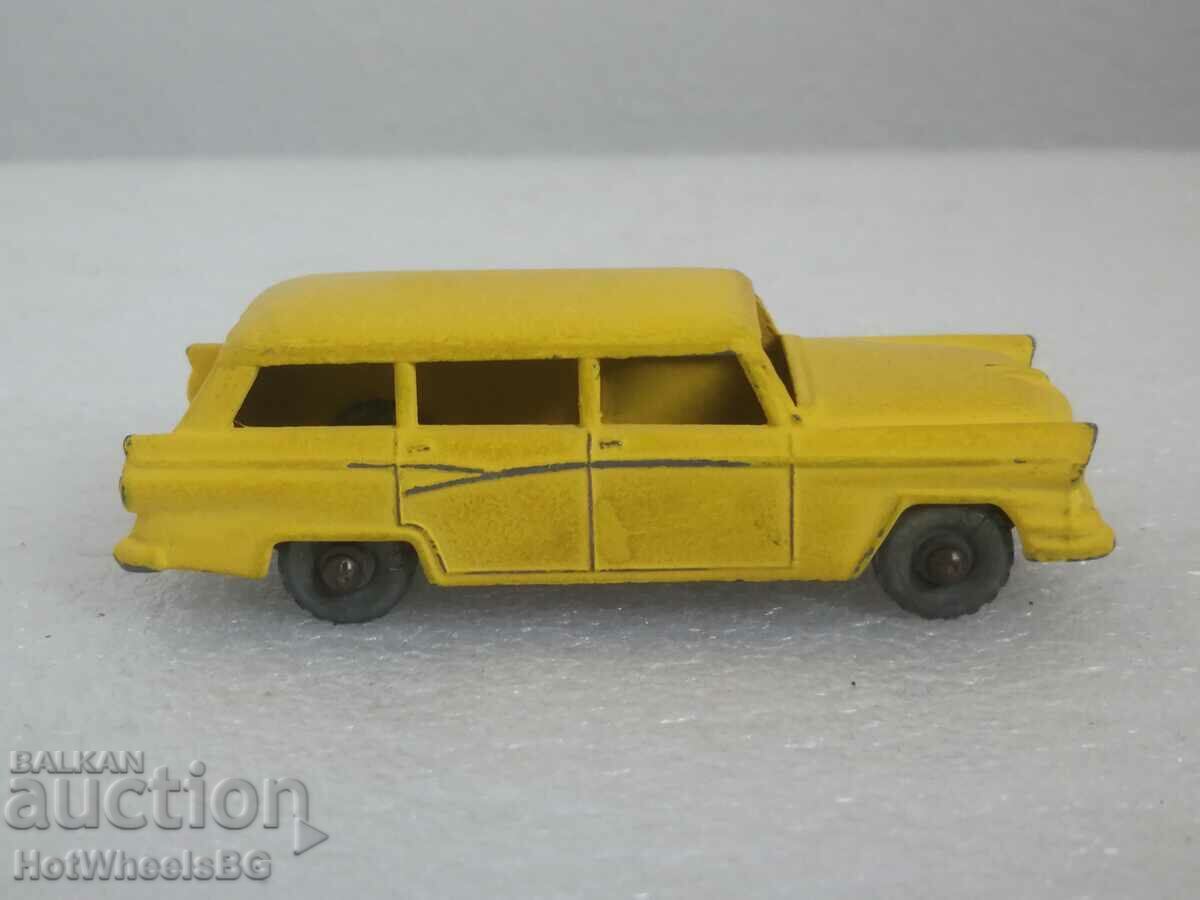 MATCHBOX LESNEY. No. 31A Ford Station Wagon 1957