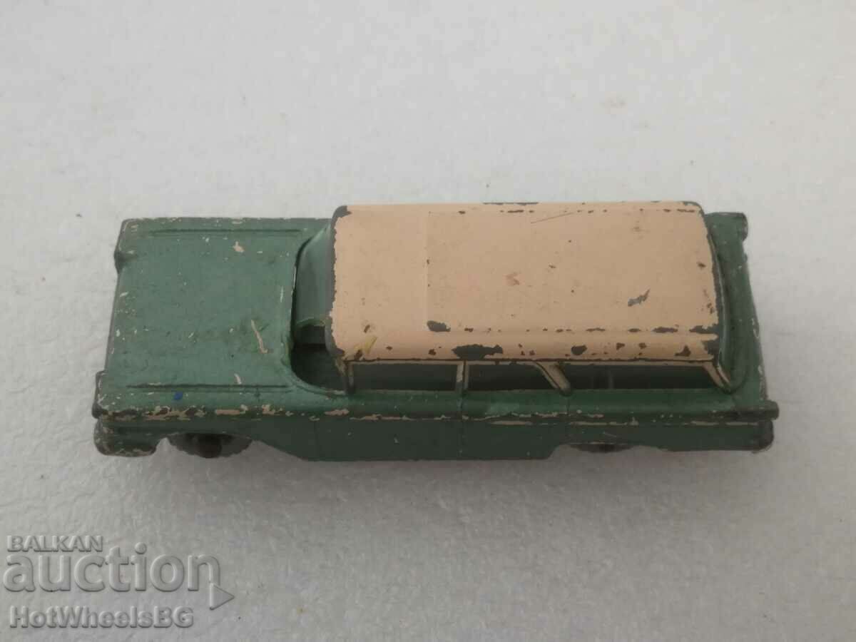 - MATCHBOX LESNEY. No. 31B Ford Station Wagon 1960 - 6
