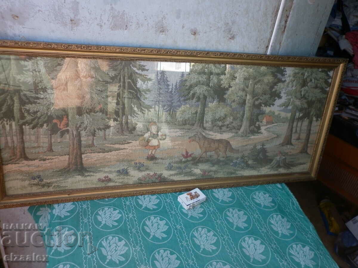 Large carpet 124 / 52 excellent frame wood and glass