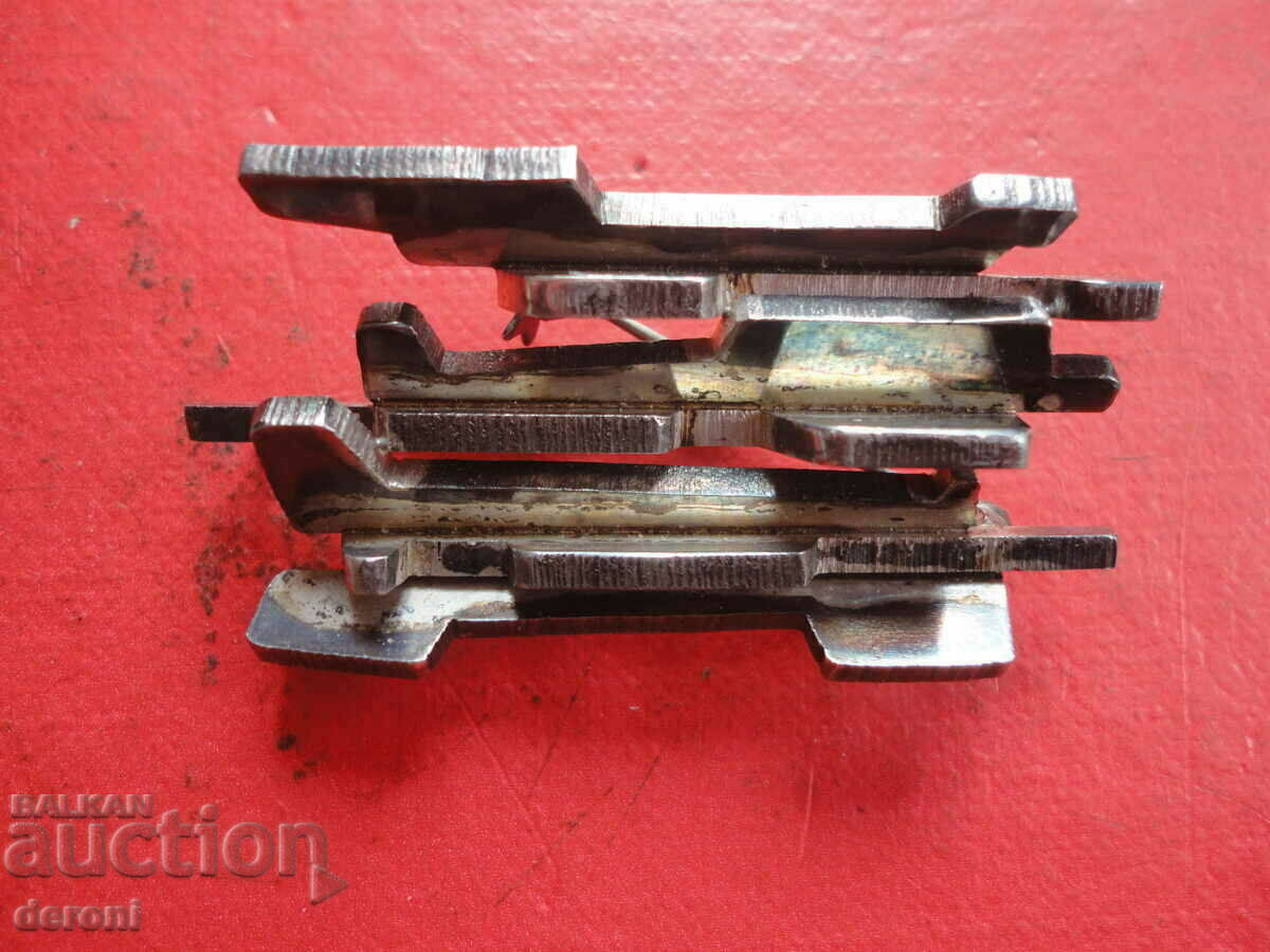 Unique designer silver brooch pendant with price 300.00 BGN | € 153.39 Unique designer silver brooch pendant with price 300.00 BGN | € 153.39