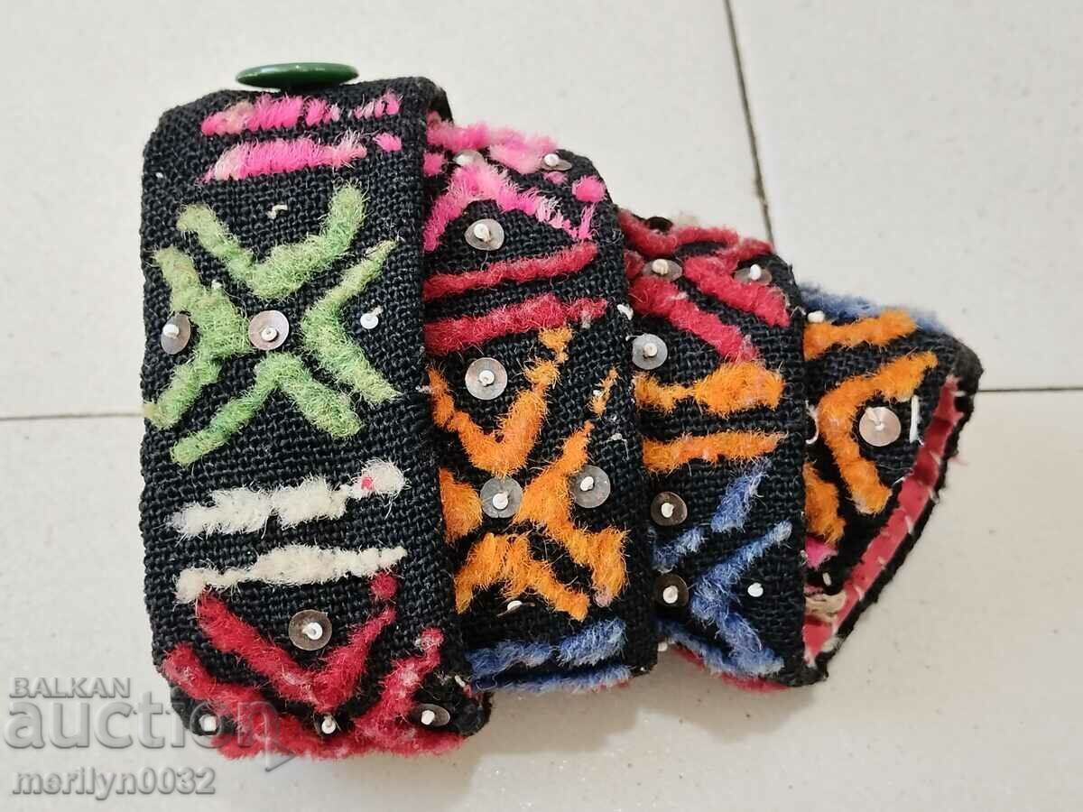 Delivery of Old handwoven belt, girdle, costume belt Delivery of Old handwoven belt, girdle, costume belt