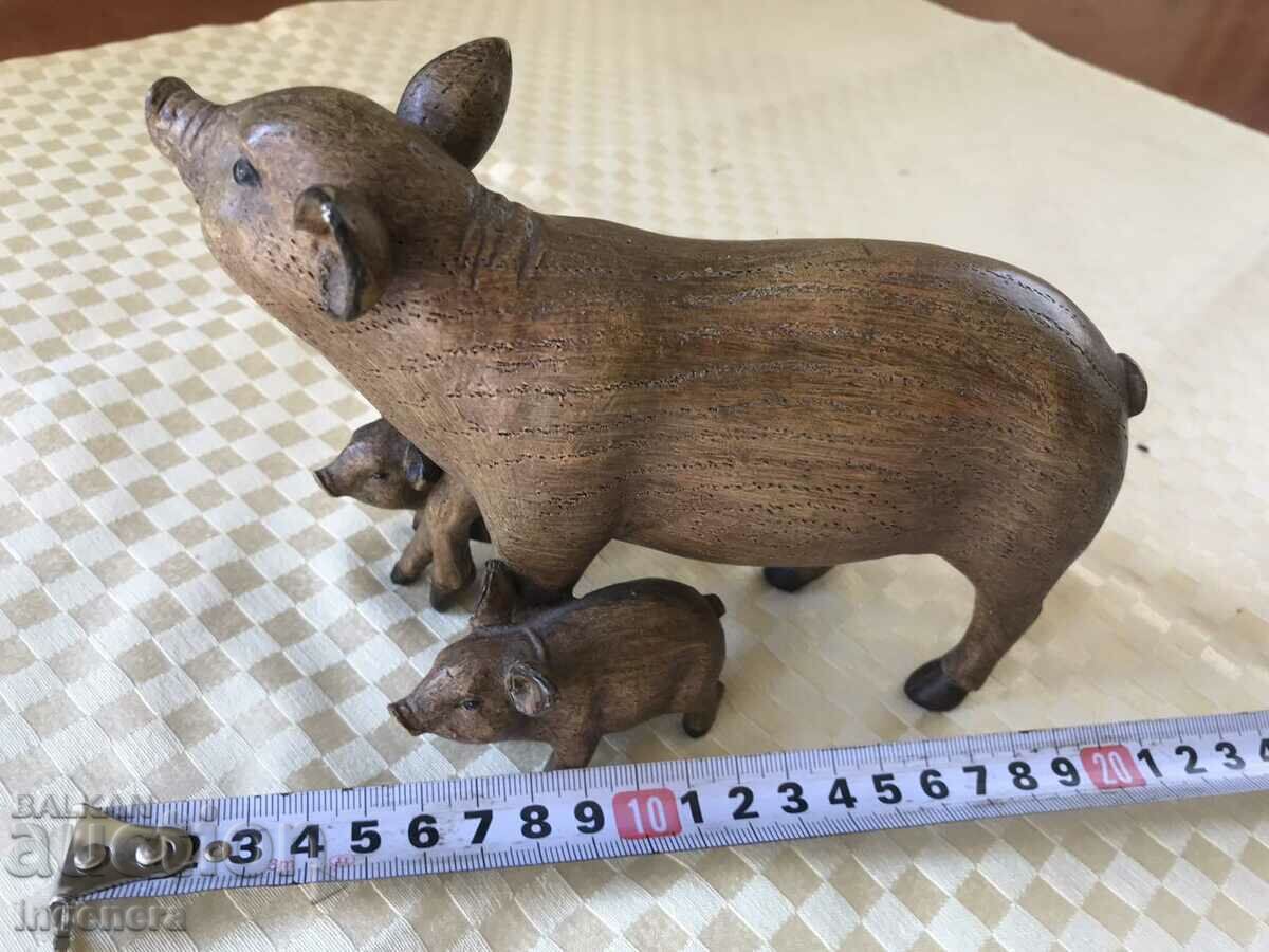 Auction  FIGURE SCULPTURE STATUETTE FROM THE 80'S FINE CERAMICS ENGLAND