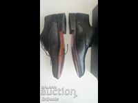 BLACK CLASSIC OXFORD SHOES, SIZE 41