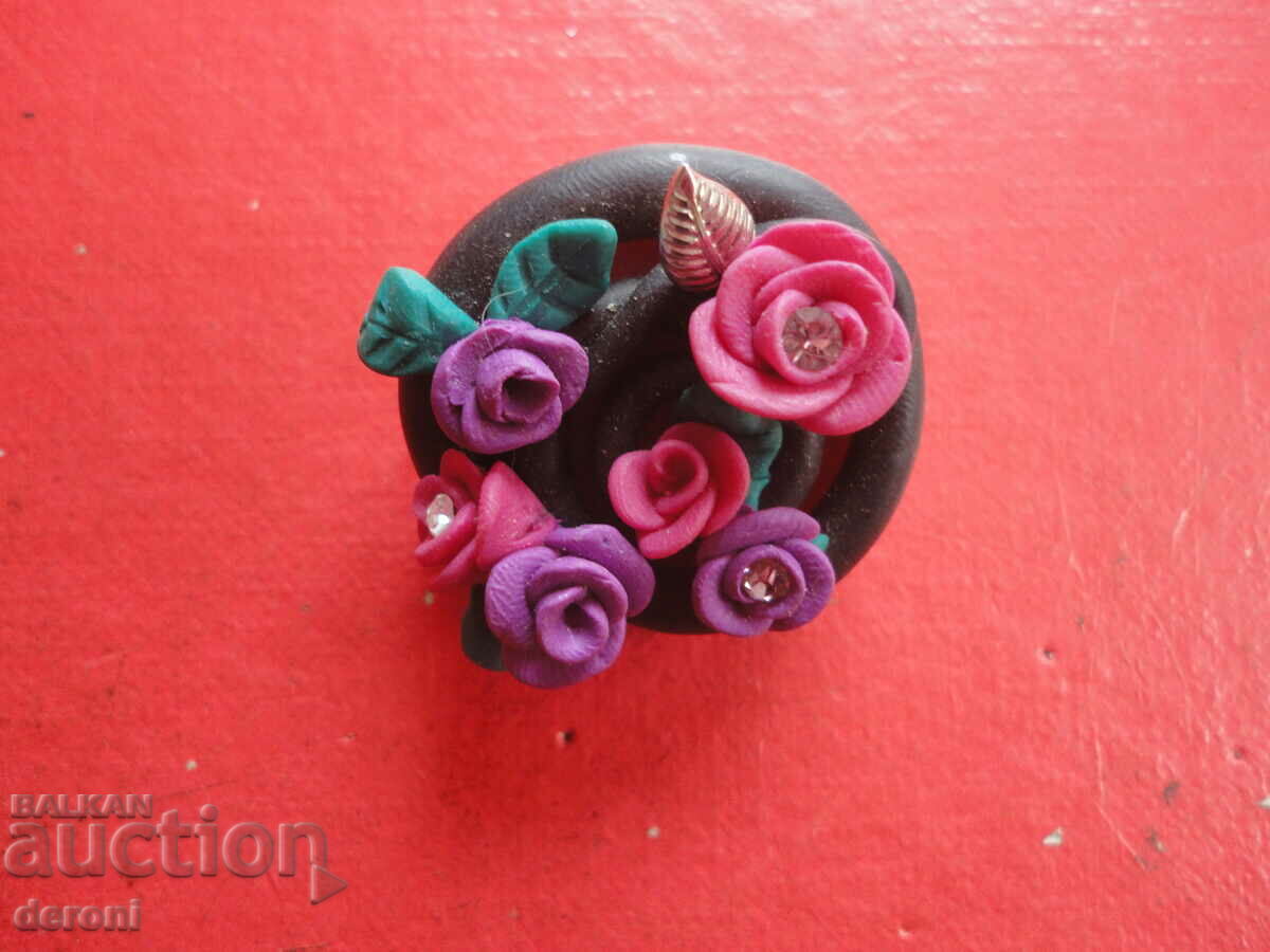 Amazing rose brooch 2 with price 10.00 BGN | € 5.11 Amazing rose brooch 2 with price 10.00 BGN | € 5.11