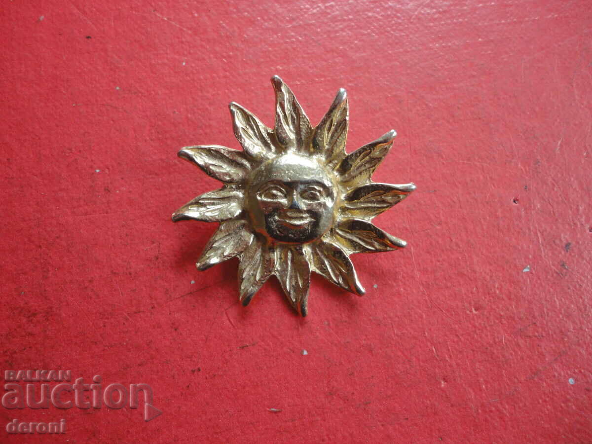 Gilded sun brooch 5 with price 10.00 BGN | € 5.11 Gilded sun brooch 5 with price 10.00 BGN | € 5.11