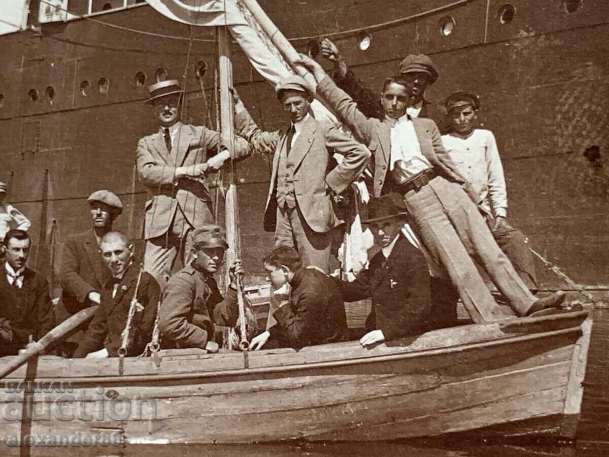 Delivery of Ruse to Vladimir Tenev old photo Delivery of Ruse to Vladimir Tenev old photo