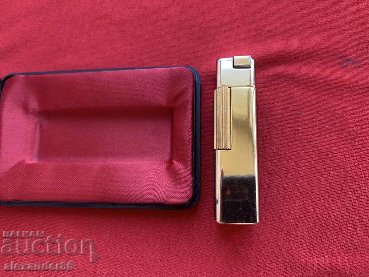 An old lighter with price 20.00 BGN | € 10.23 An old lighter with price 20.00 BGN | € 10.23