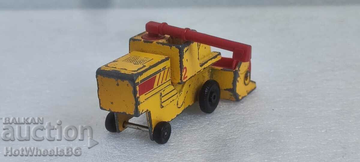 Delivery of MATCHBOX LESNEY No. 51C Combine Harvester Delivery of MATCHBOX LESNEY No. 51C Combine Harvester