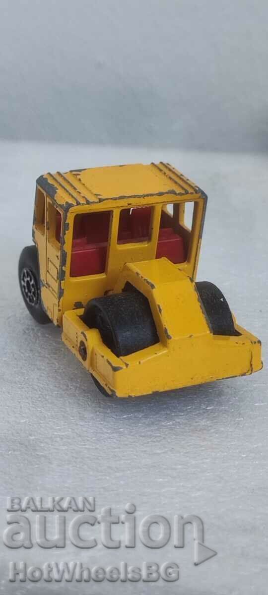 Auction MATCHBOX LESNEY No 72C Bomag Road Roller 1979 Auction MATCHBOX LESNEY No 72C Bomag Road Roller 1979