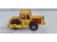 MATCHBOX LESNEY No 72C Bomag Road Roller 1979