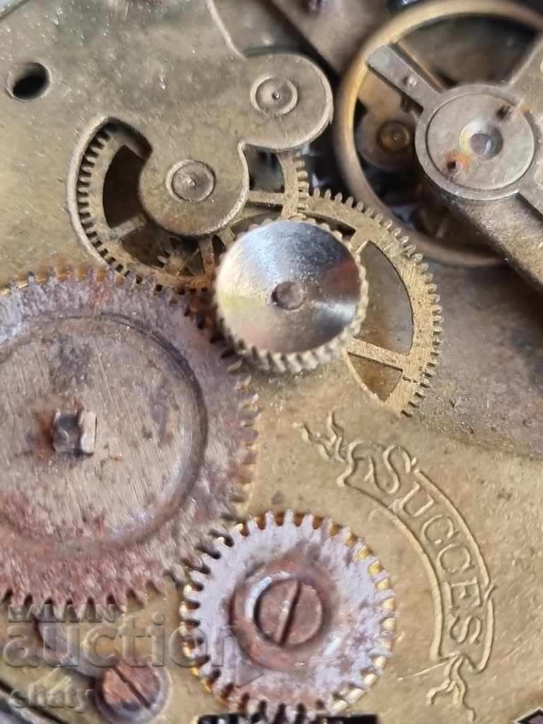 Delivery of Old Ottoman clock Delivery of Old Ottoman clock