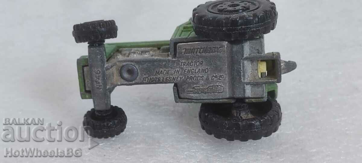 -MATCHBOX LESNEY No. 46C Ford Tractor 1978 - 6 -MATCHBOX LESNEY No. 46C Ford Tractor 1978 - 6