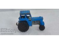 -MATCHBOX LESNEY No. 46C Ford Tractor 1978