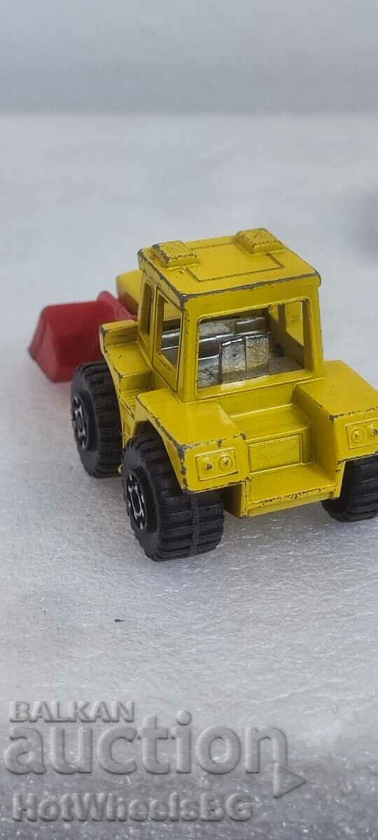 MATCHBOX LESNEY No 29C Tractor Shovel 1976 - 5