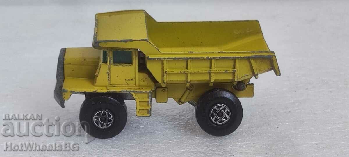 MACHBOX LESNEY Nr. 28A Mack Dump Truck 1970