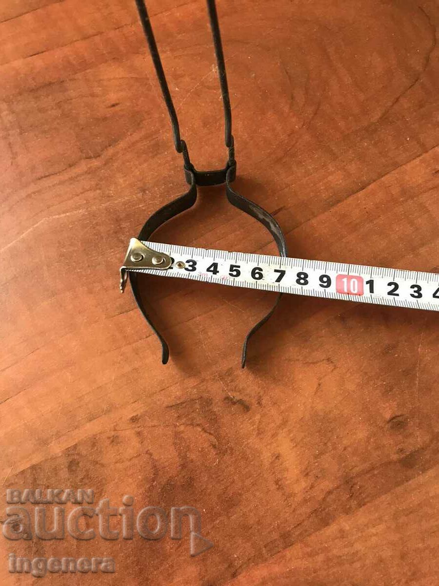 Delivery of METAL GAS LAMP HOLDER Delivery of METAL GAS LAMP HOLDER