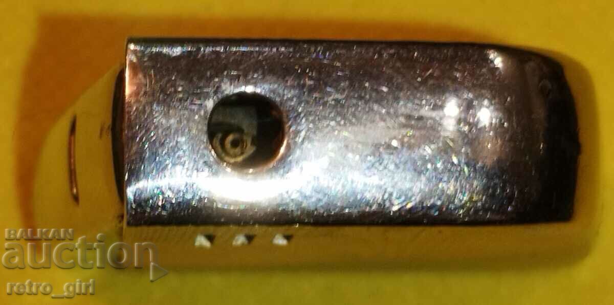 Old "RONSON" lighter - gas. with price 80.00 BGN | € 40.90 Old "RONSON" lighter - gas. with price 80.00 BGN | € 40.90