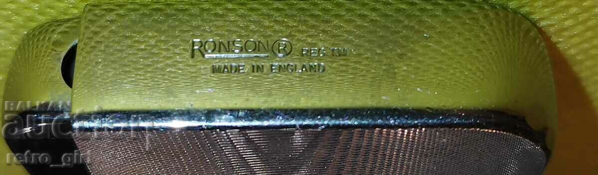 Delivery of Old "RONSON" lighter - gas. Delivery of Old "RONSON" lighter - gas.