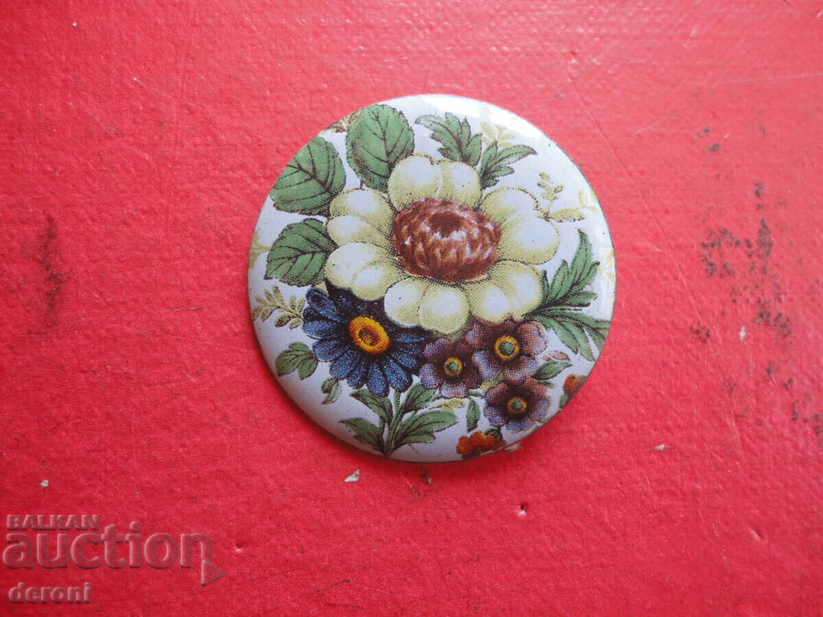 A great enamel brooch - 5
