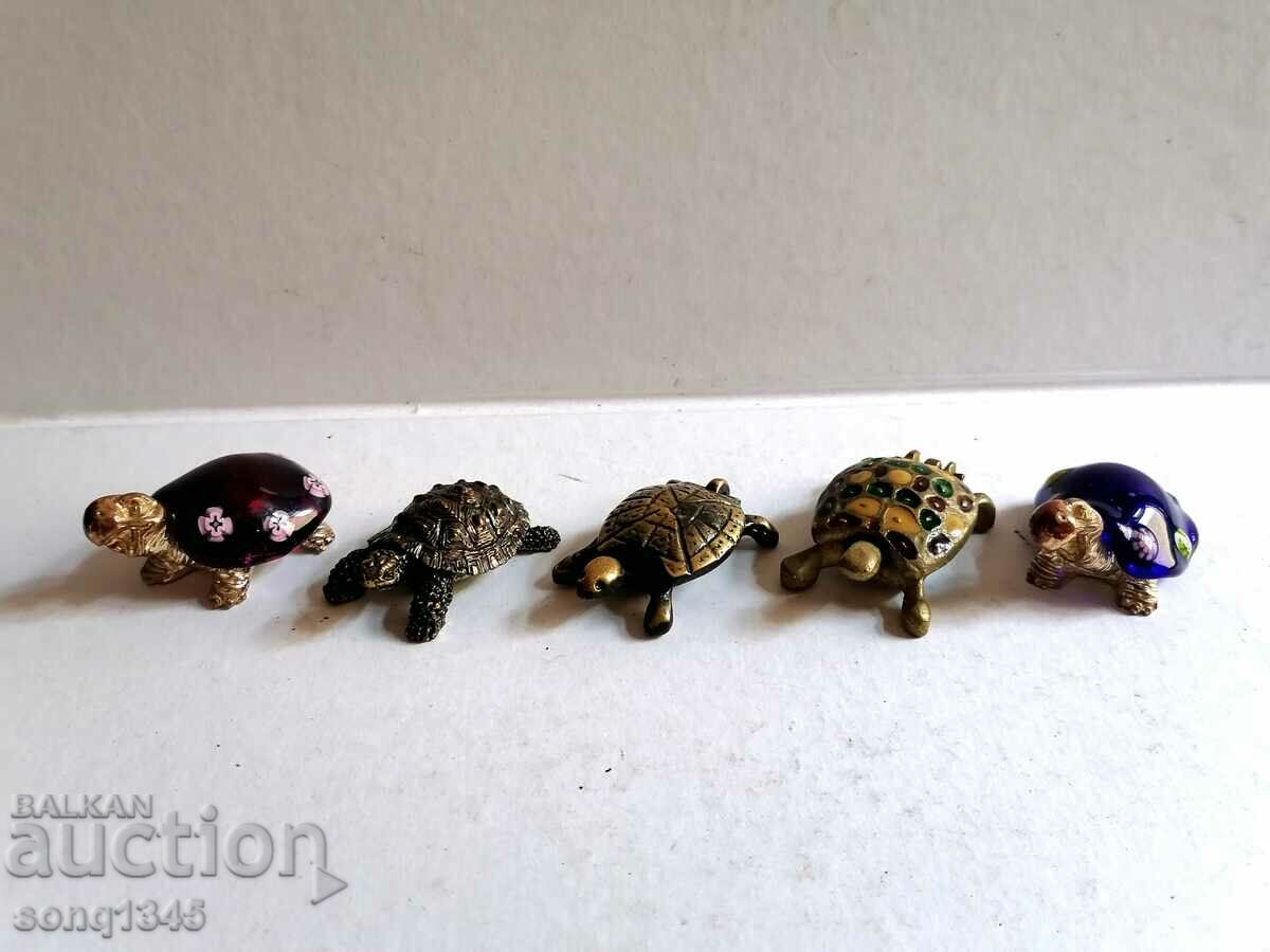 Beautiful Lot of Old Figurines - Turtles From 0.01 St.