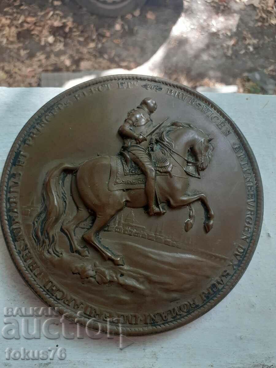 Παράδοση Παλιά μεγάλη αγγλική πλάκα