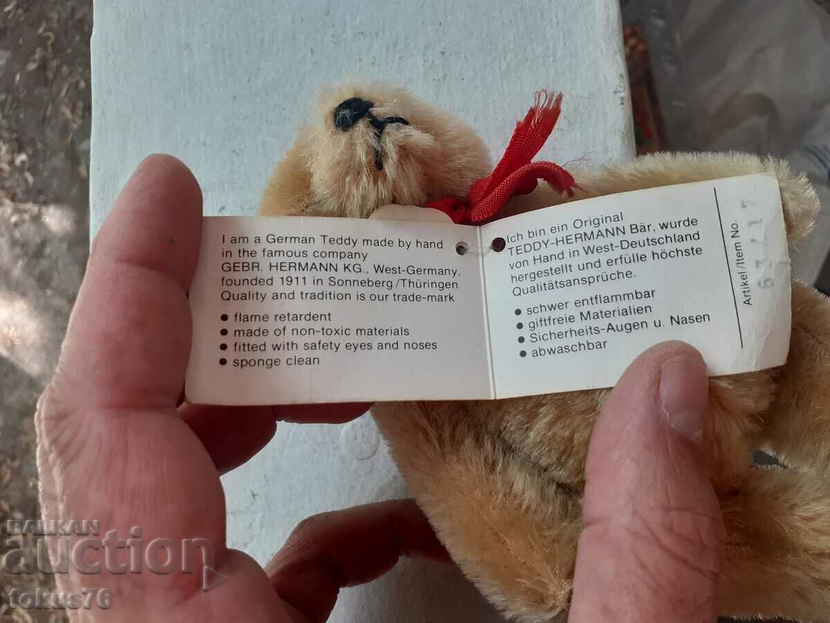 Delivery of Original teddy bear Teddy Hermann