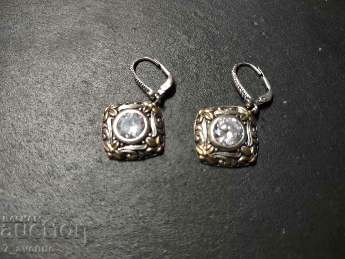 Silver earrings earrings, ornaments, super are 12.11.2024 with price 199.00 BGN | € 101.75 Silver earrings earrings, ornaments, super are 12.11.2024 with price 199.00 BGN | € 101.75