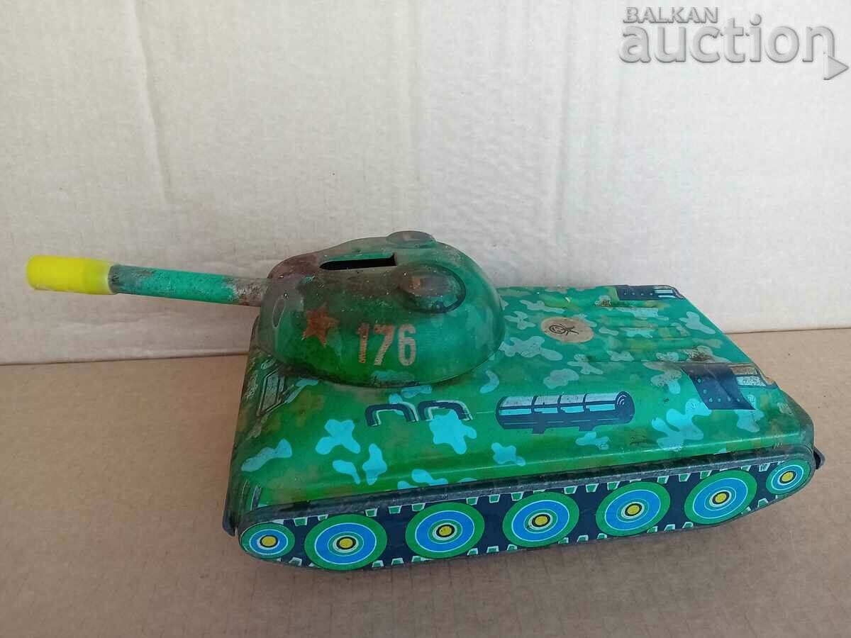 Children's tin toy tank USSR 70s with price 41.00 BGN | € 20.96 Children's tin toy tank USSR 70s with price 41.00 BGN | € 20.96