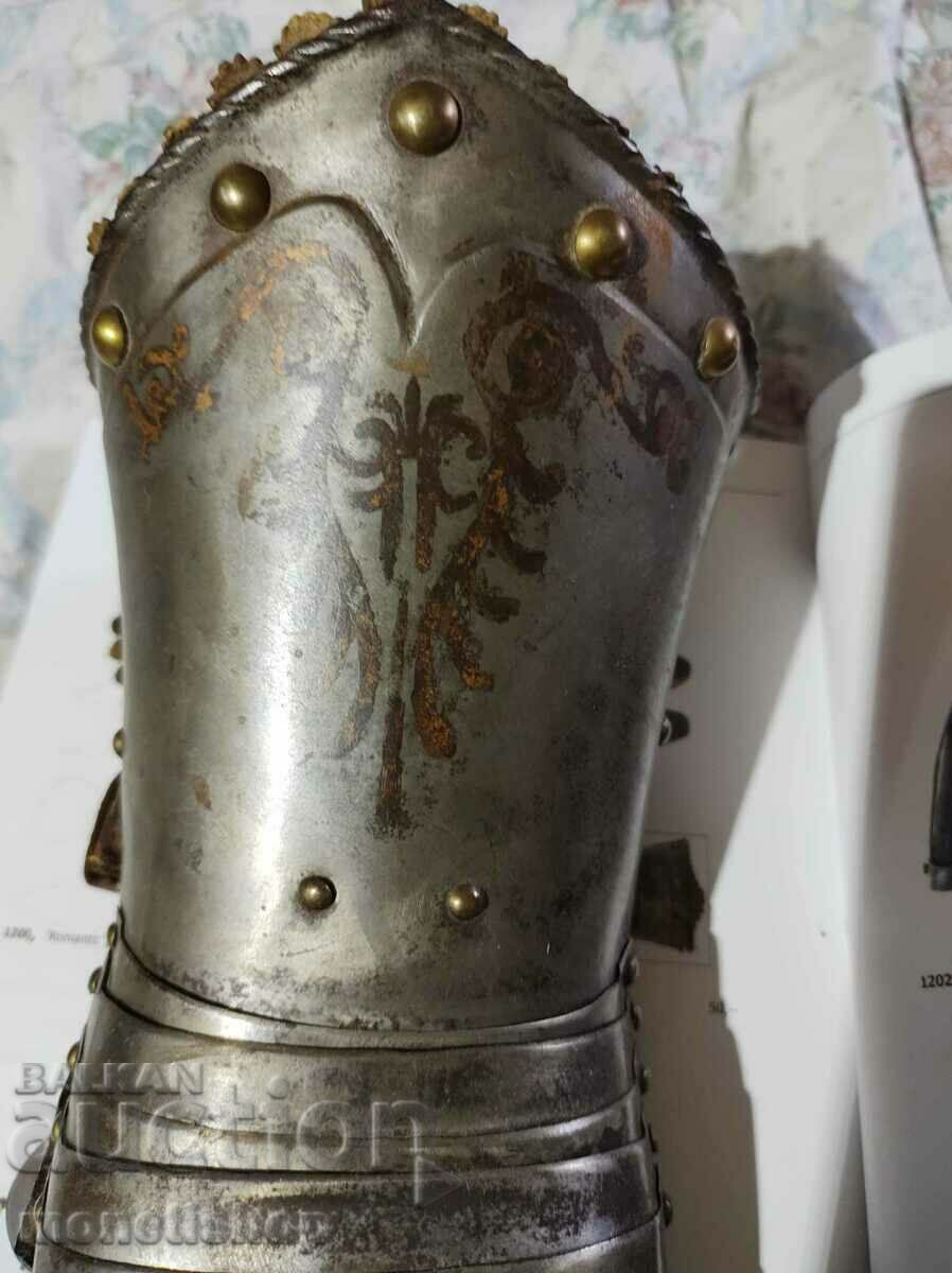 Knight's Ancient Templar Artifact with price 2000.00 BGN | € 1022.58 Knight's Ancient Templar Artifact with price 2000.00 BGN | € 1022.58