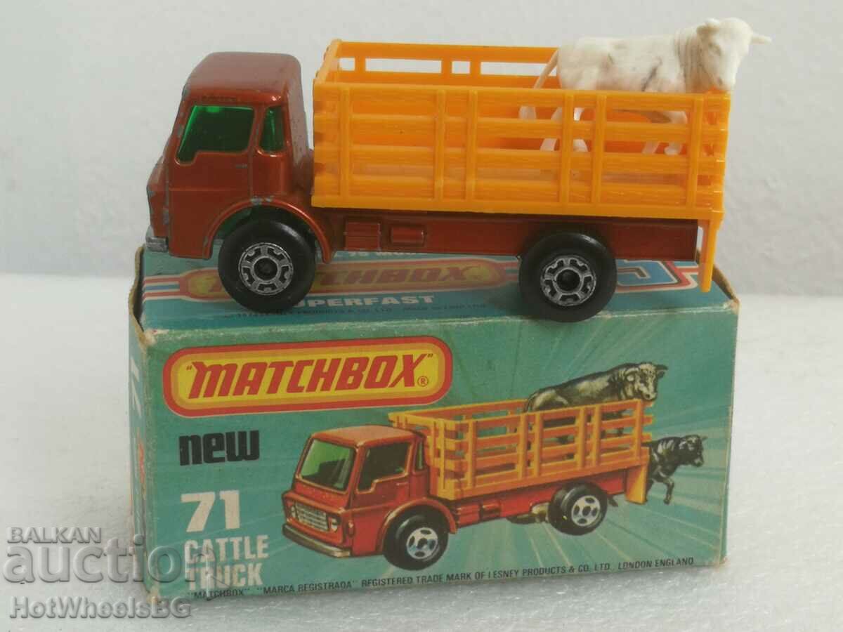 MACHBOX LESNEY -No71C Camion pentru vite 1976