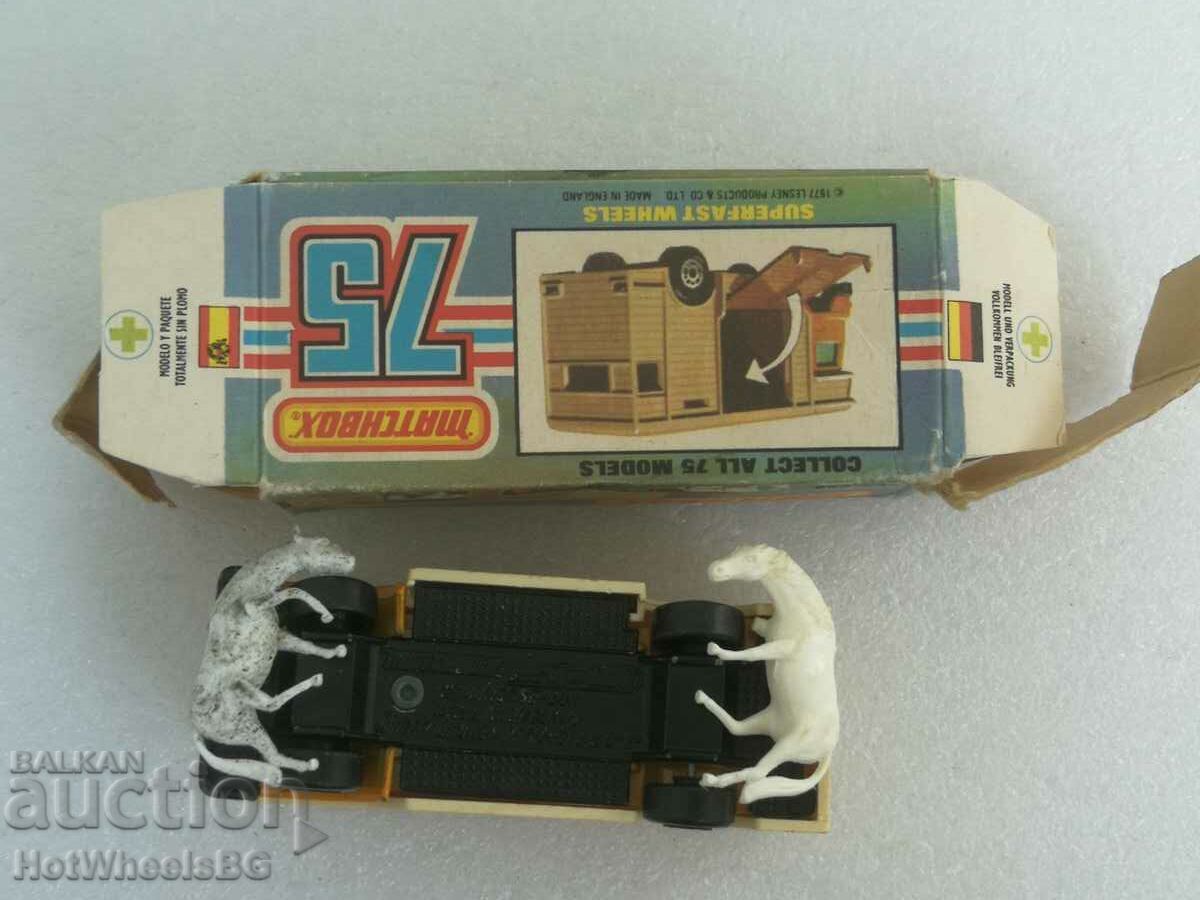 MATCHBOX LESNEY -No 40C Horse Box 1977 - 7 MATCHBOX LESNEY -No 40C Horse Box 1977 - 7