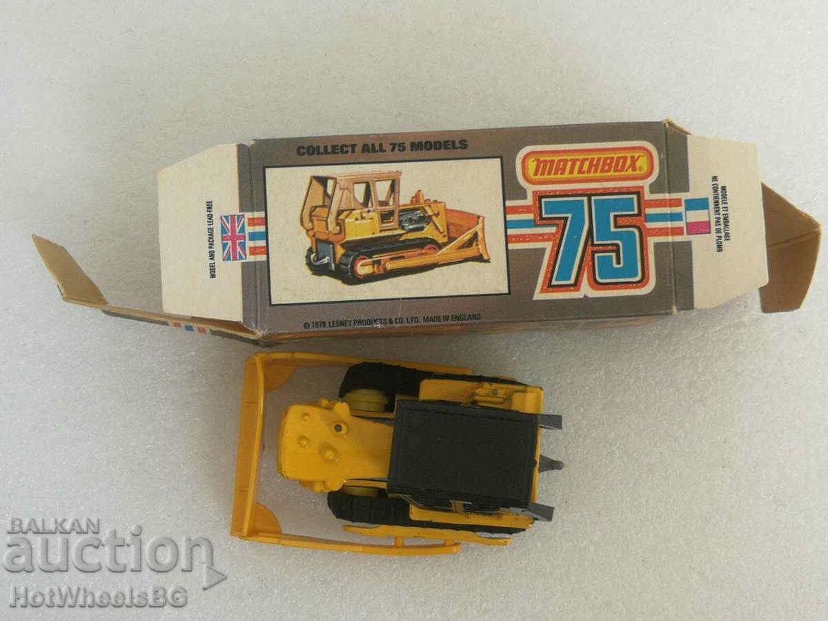 MATCHBOX LESNEY -No 64D Caterpillar Bulldozer 1979 - 5 MATCHBOX LESNEY -No 64D Caterpillar Bulldozer 1979 - 5