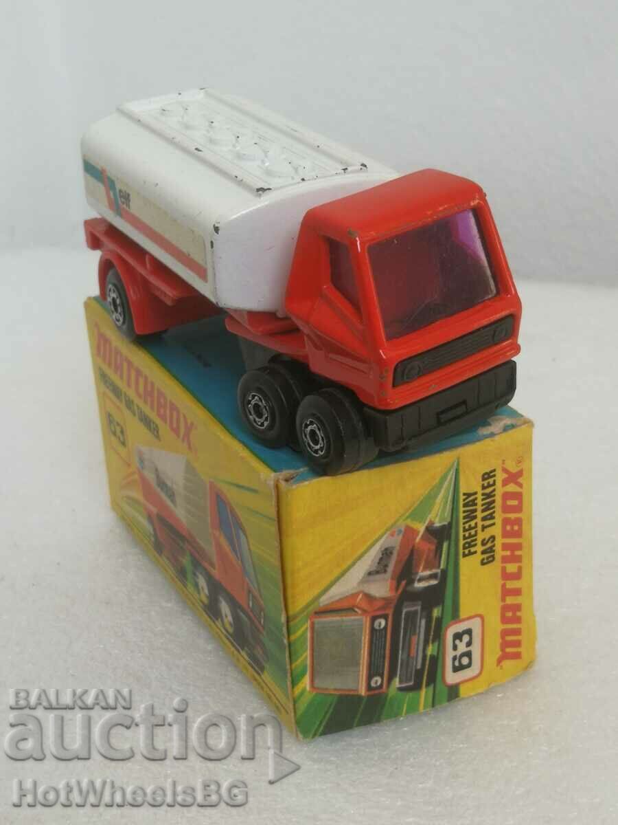 Аукцион MATCHBOX LESNEY -No 63B Freeway Gas Tanker 1973 Аукцион MATCHBOX LESNEY -No 63B Freeway Gas Tanker 1973