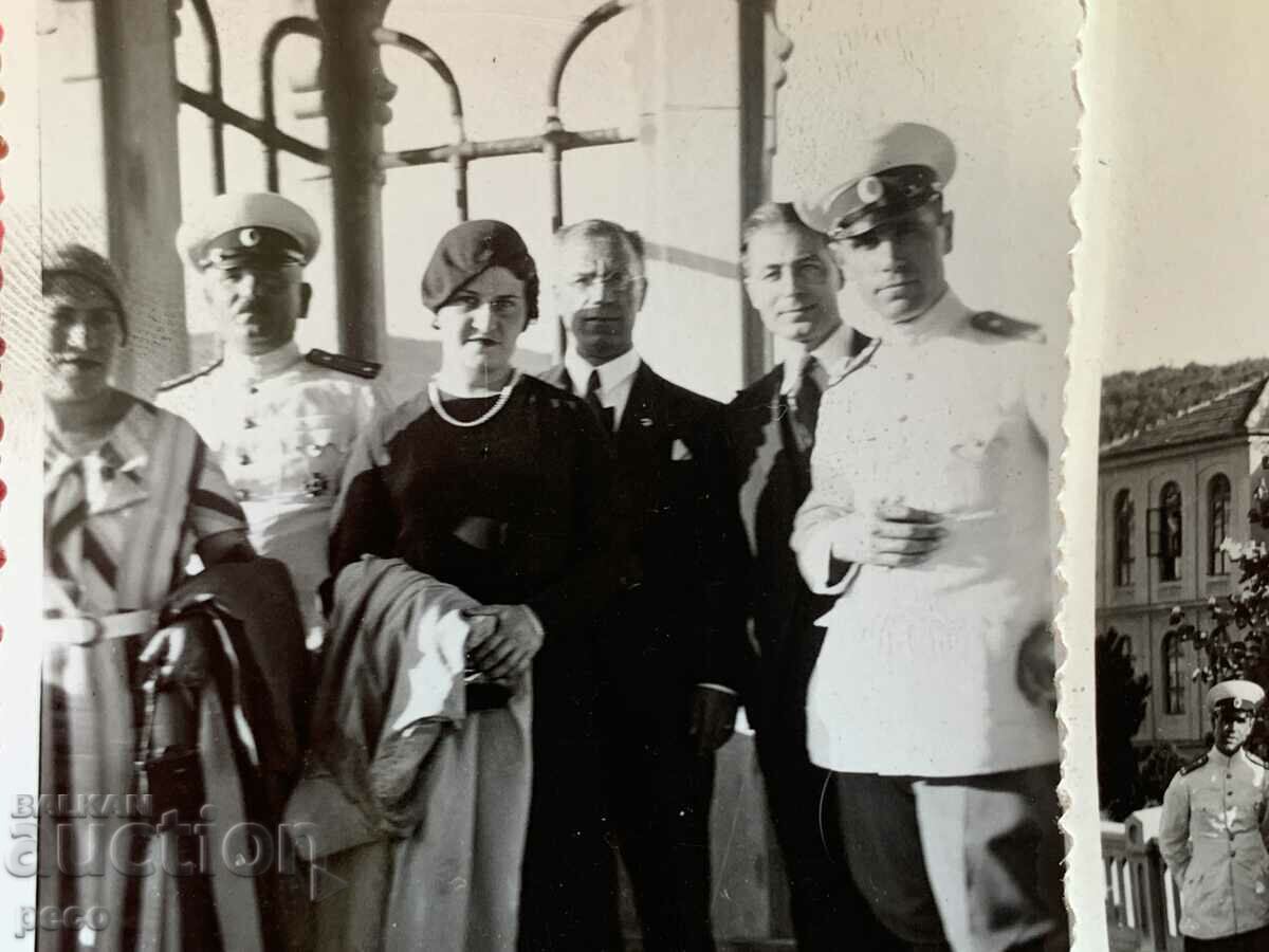 Vera Nedkova, artist, two old photos with price 60.00 BGN | € 30.68 Vera Nedkova, artist, two old photos with price 60.00 BGN | € 30.68