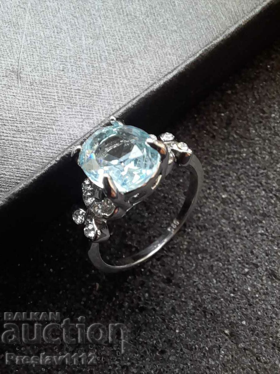 Silver ring Topaz 3 carats