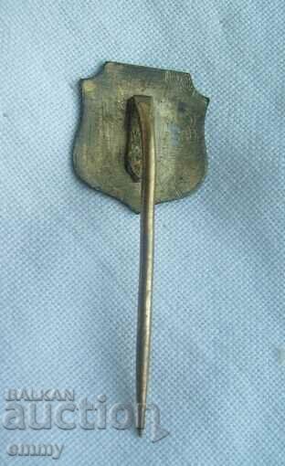 Football badge - FC Tirsense, Portugal. Email with price 4.00 BGN | € 2.05 Football badge - FC Tirsense, Portugal. Email with price 4.00 BGN | € 2.05