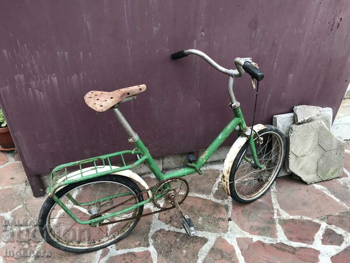 Delivery of WHEEL FOLDING BALKAN FOR RESTORATION OR PARTS