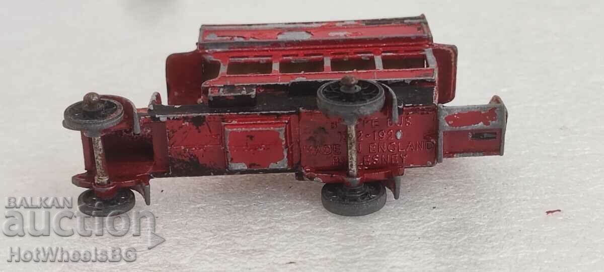 MATCHBOX LESNEY-YESTERYEARS Y-2A London Bus - 6 MATCHBOX LESNEY-YESTERYEARS Y-2A London Bus - 6