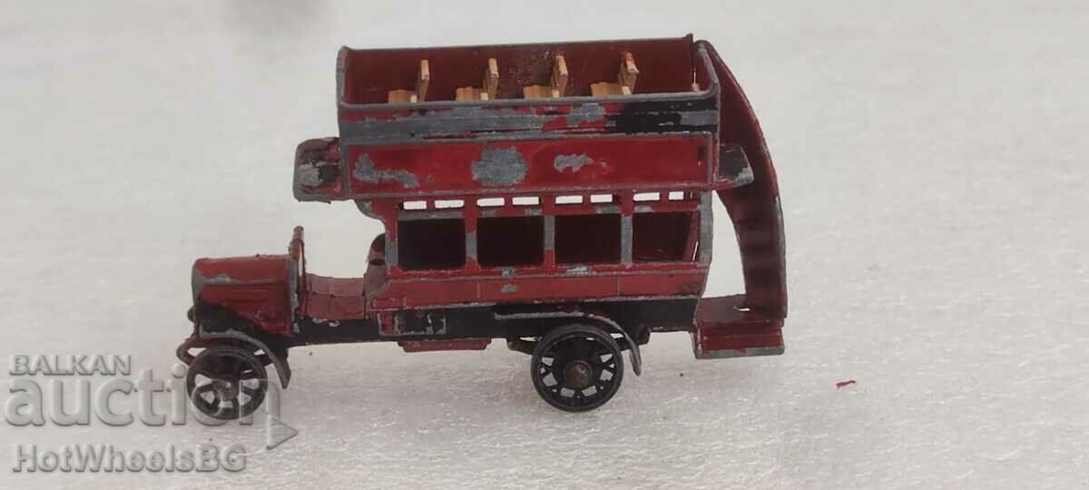 MATCHBOX LESNEY-YESTERYEARS Y-2A London Bus