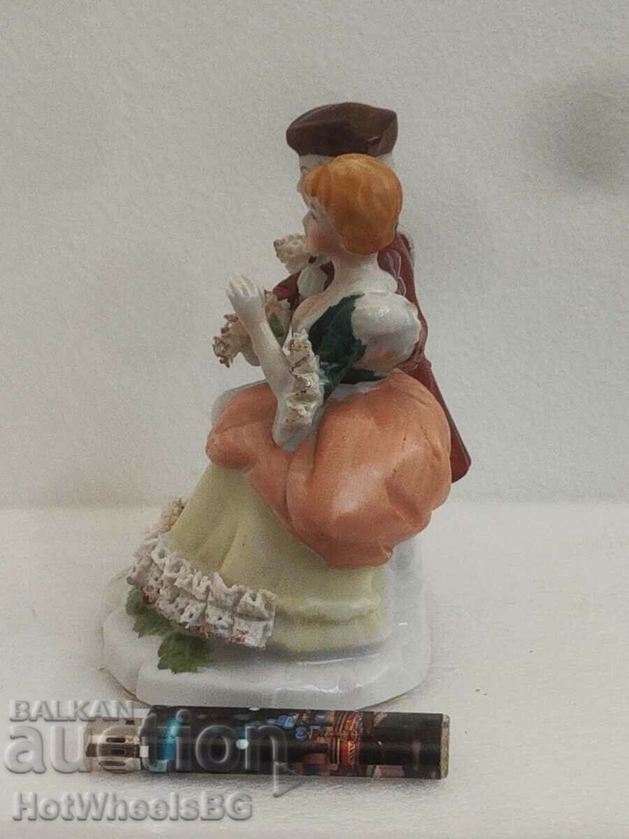 Порцеланова фигурка - 5 Порцеланова фигурка - 5