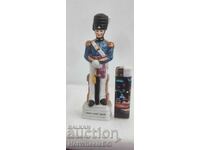 Porcelain figurine - Napoleonic soldier