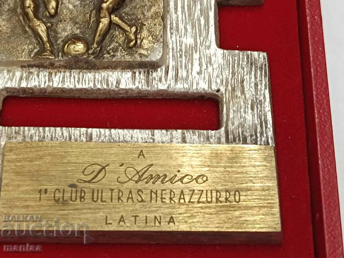 Auction Football plaque of the Italian footballer Vincenzo D'Amico Auction Football plaque of the Italian footballer Vincenzo D'Amico